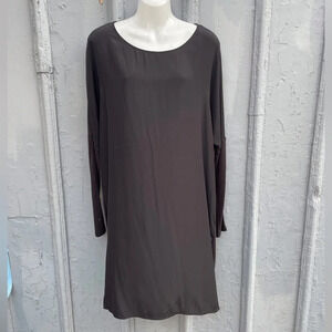 Vince Silk & Viscose Black Shift Dress, size  Small
